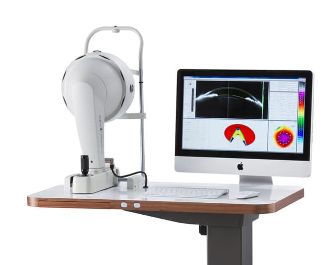 تست توپوگرافی چشم چگونه انجام می شود؟